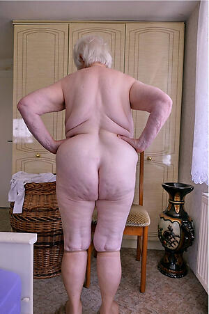 big booty senior women love porn