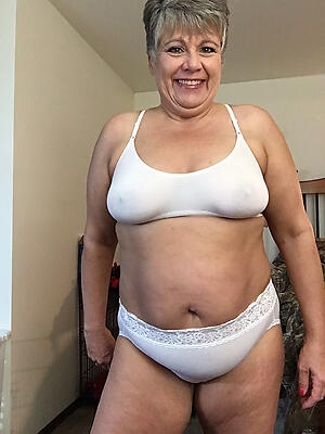 lingerie older women amateur porn photo