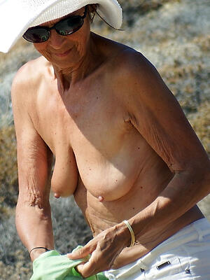 a 70 plus granny shows us say no to naked pussy