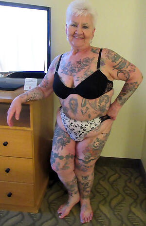 pic with American senior unspecified tattoo