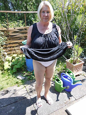 amateur granny nude homemade fit e plan