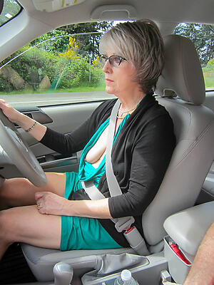 horney old women models