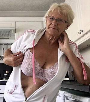hot naked grannies a hot photos