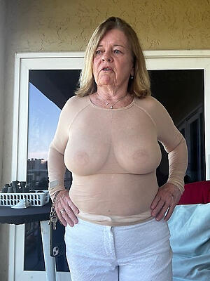 pic with hot best old woman
