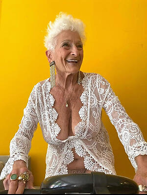 hot blonde grannies homemade quit d suit