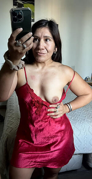 sexy latina granny poses naked