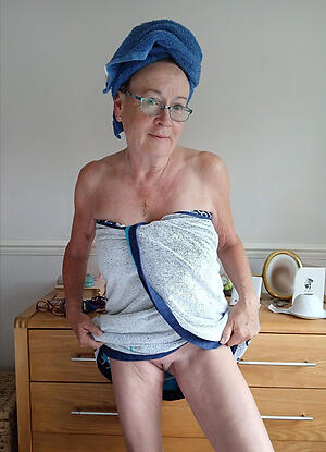 sexy experienced battalion home mood