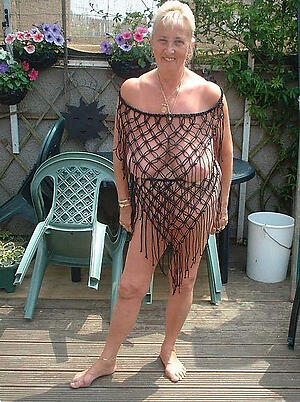 palpitate granny tits a hot photos
