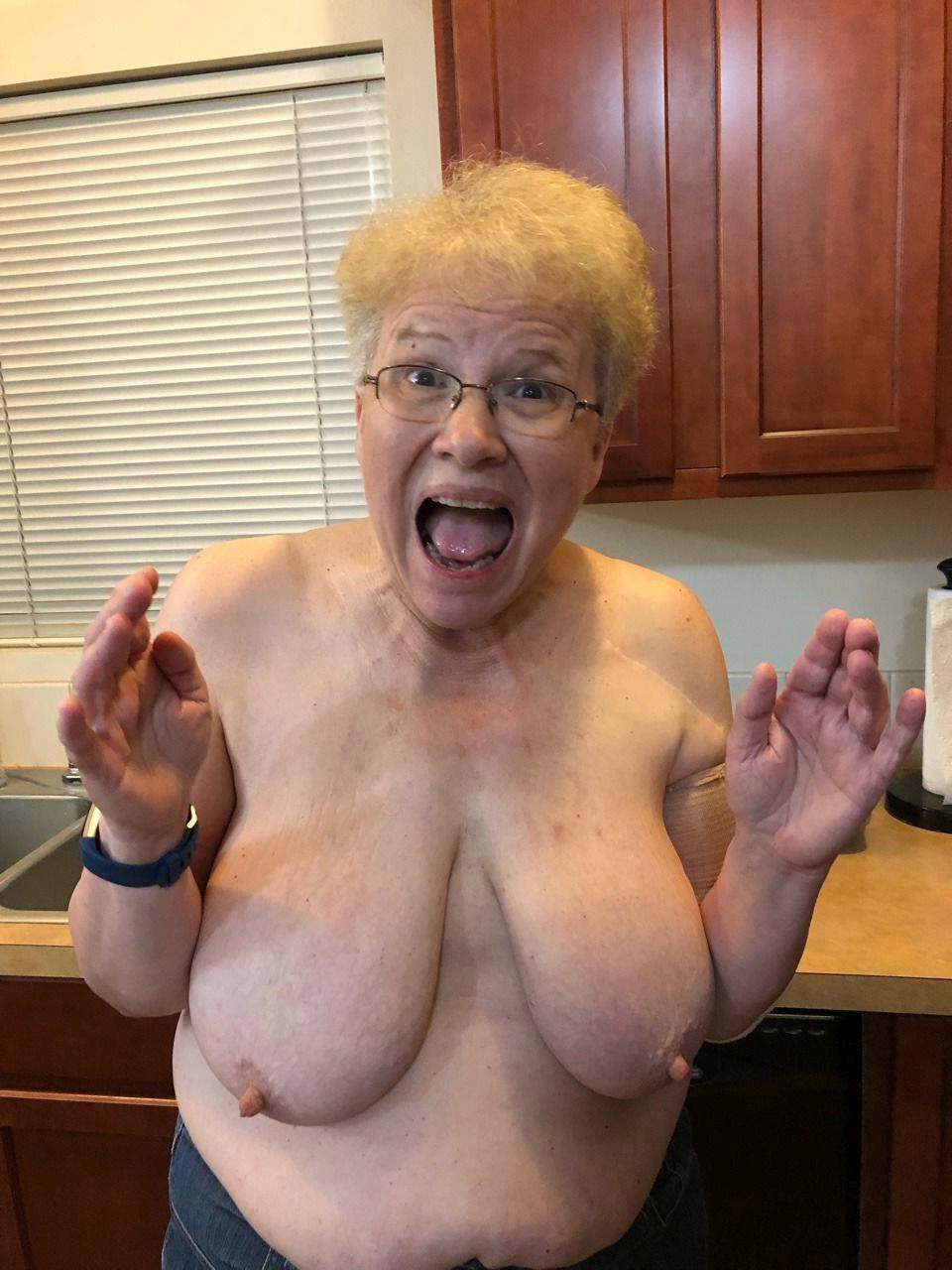 Granny titties pics