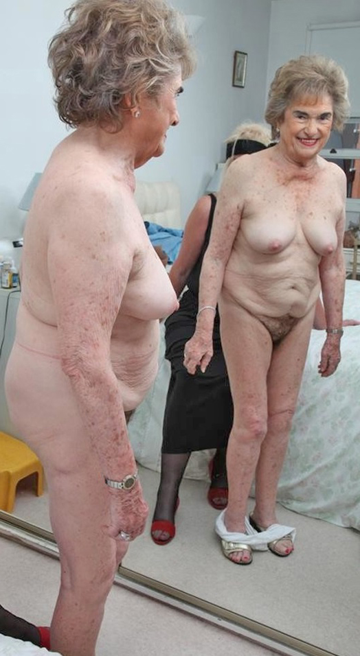 Nude Sexy Grandma